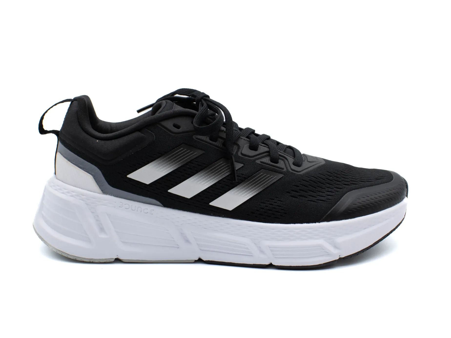 ADIDAS Questar Sneakers