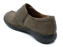 CLARKS Un Loop Ave
