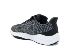 NEW BALANCE FuelCell Shift TR v2