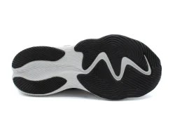 NEW BALANCE FuelCell Shift TR v2