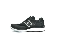 NEW BALANCE 680v7