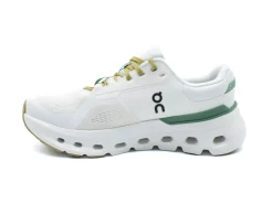 ON Cloudrunner 2