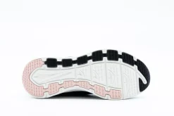 Skechers D'Lux Walker Infinite Motion