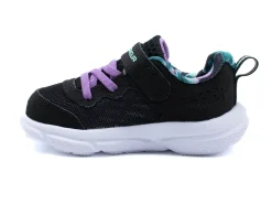 UNDER ARMOUR ASSERT 10